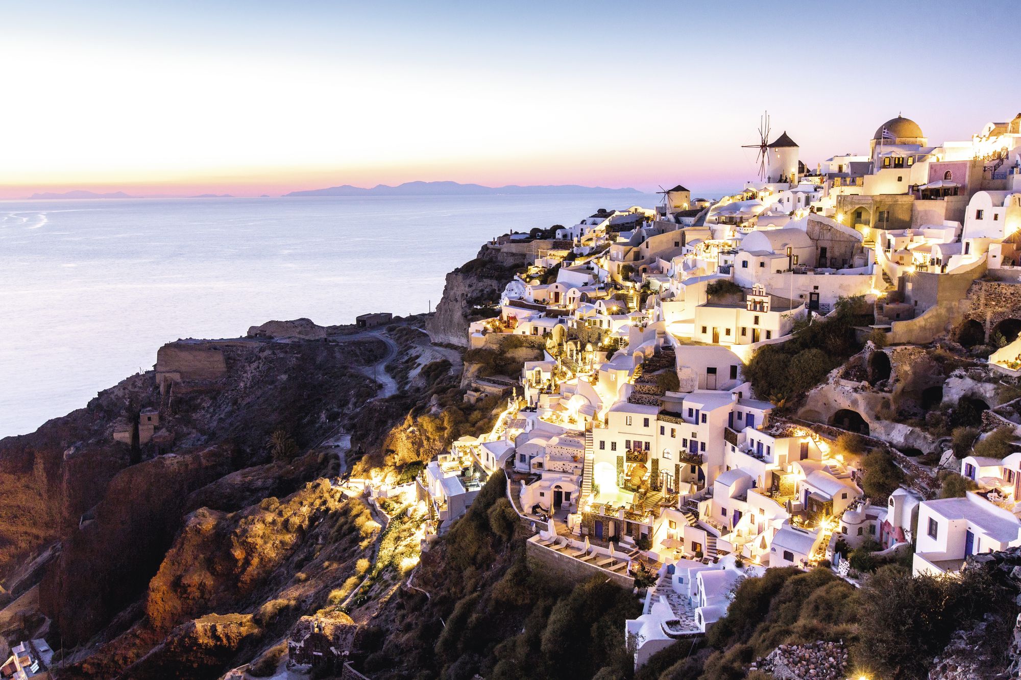 When is the best time to visit Oia | FirstChoice.co.uk